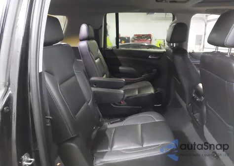 2019 Chevrolet Suburban Lt z USA, uszkodzony, nr VIN 1GNSKHKC4KR131673